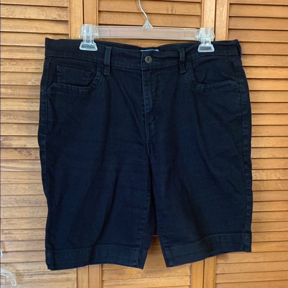 Levi’s Bermuda Shorts